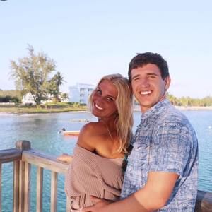 Meet your Posher, Nicole elizabeth